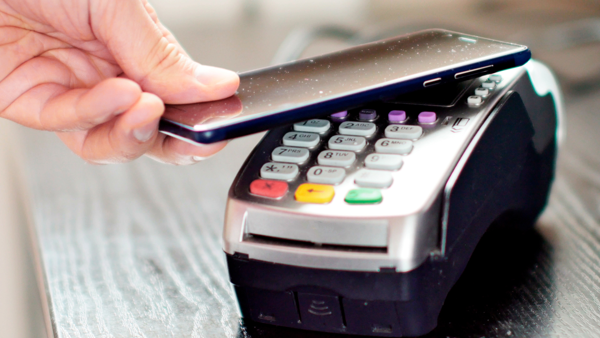 Платежи цб рф. NFC платежи. Apple pay NFC. Система быстрых платежей NFC оплата. Оплата на карту Сбербанка.